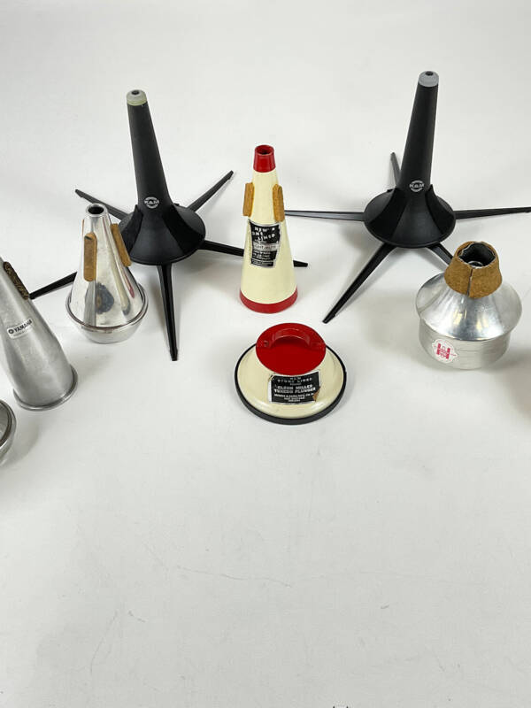 Used Trumpet Mute Lot 81 (Big Lot!!) 
SOLD AS IS
 [41896]