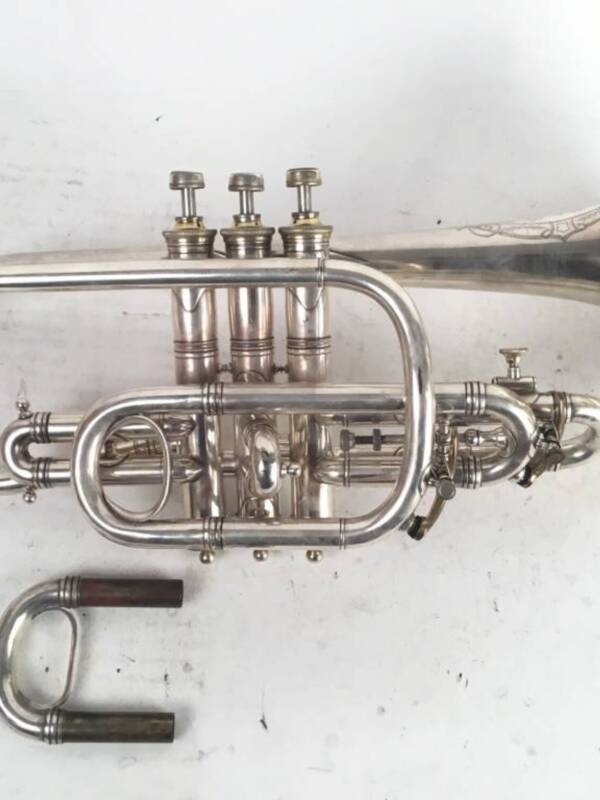 Used R. Wunderlich Bb/A Cornet [325]