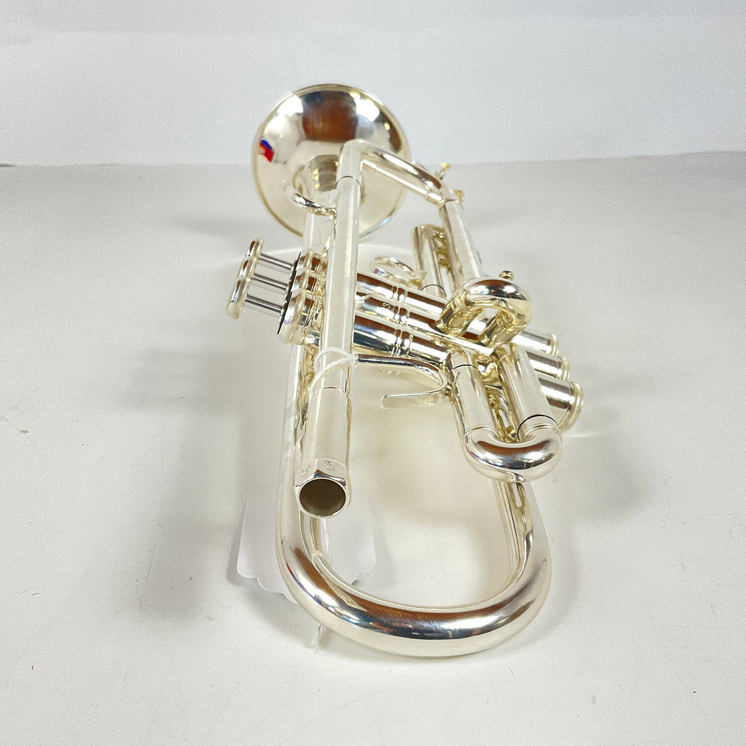 Used Bach LR37G/43 Bb Trumpet (SN: 332083) - Image 2