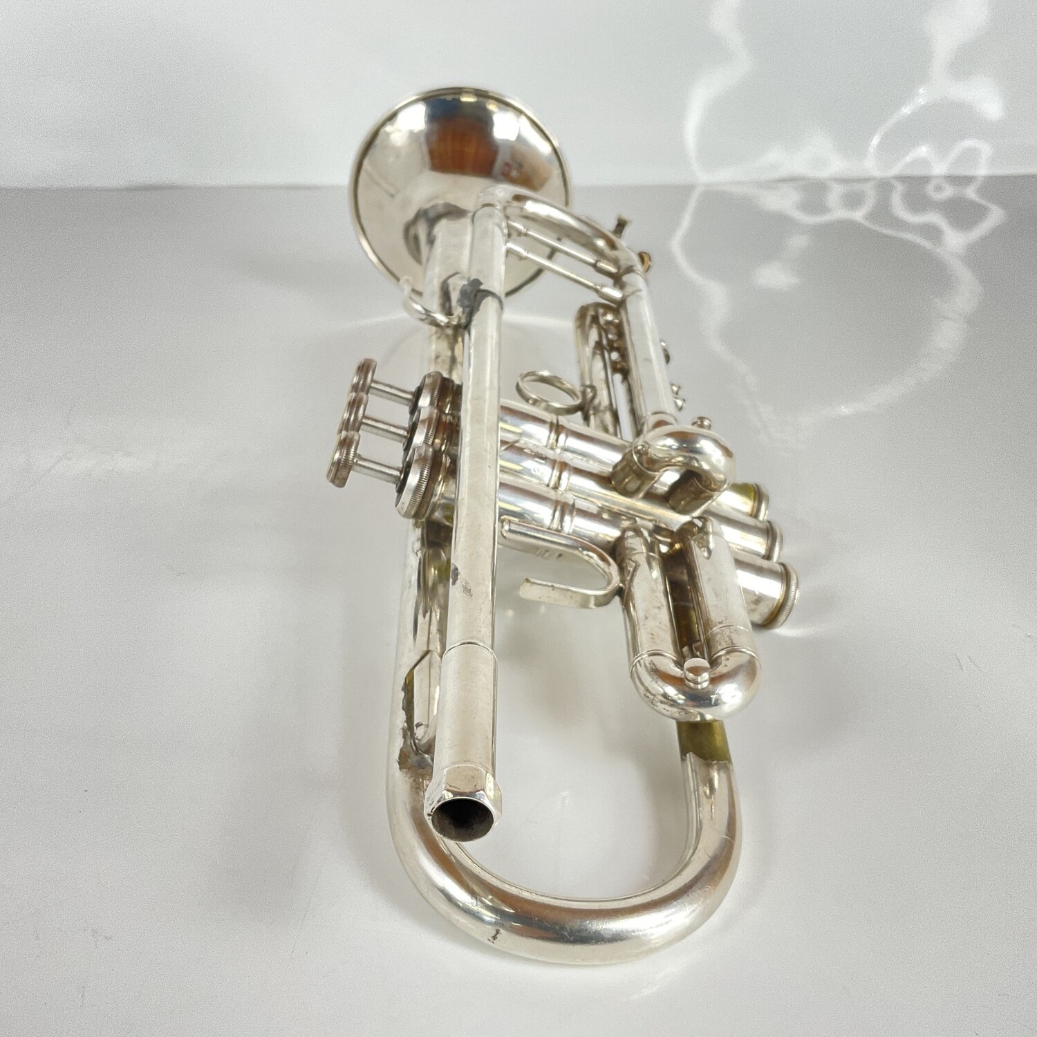 Used Bach 37 Bb Trumpet (SN:316755) - Image 2