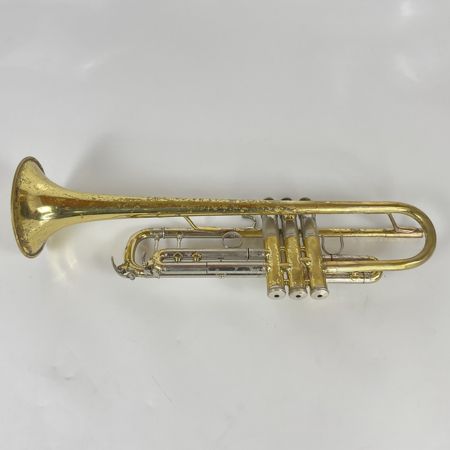 Used Yamaha YTR-6335H Mark II Bb Trumpet (SN: 301508) - Image 3