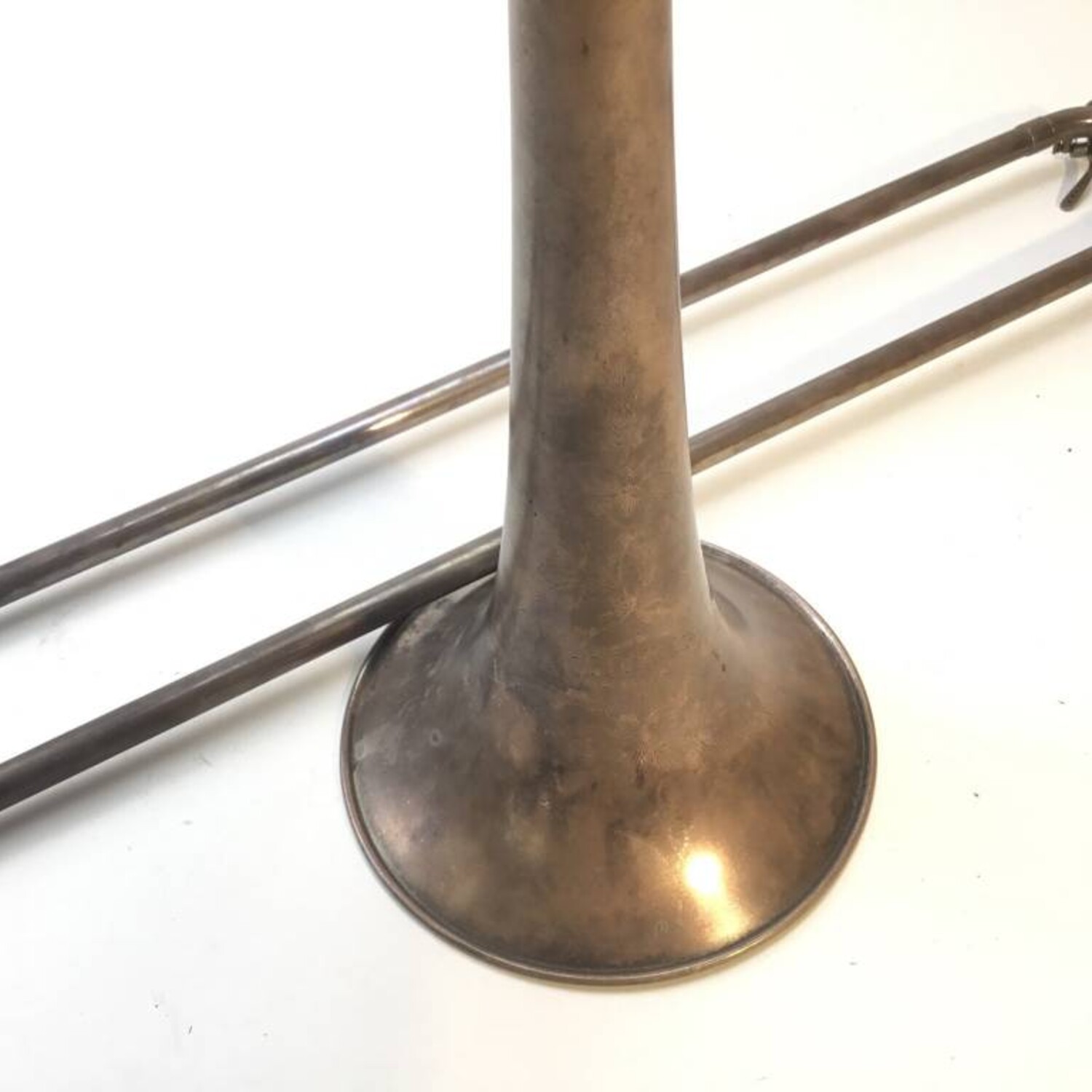 Used Conn 5H Bb Tenor Trombone (SN: 186416) - Image 2