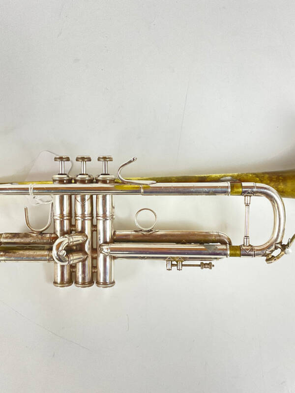 Used Bach LT37/43 Bb Trumpet (SN: 553619)
