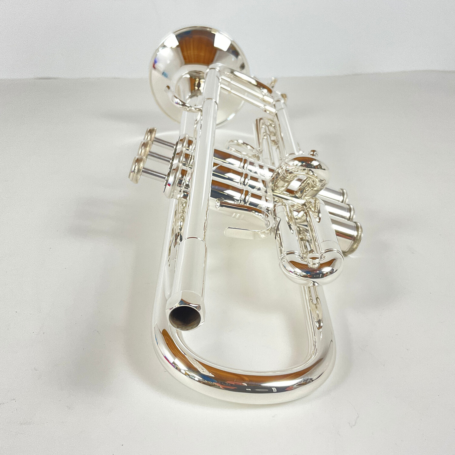 Demo Bach LT180S37 Bb Trumpet (SN: 804666) - Image 2