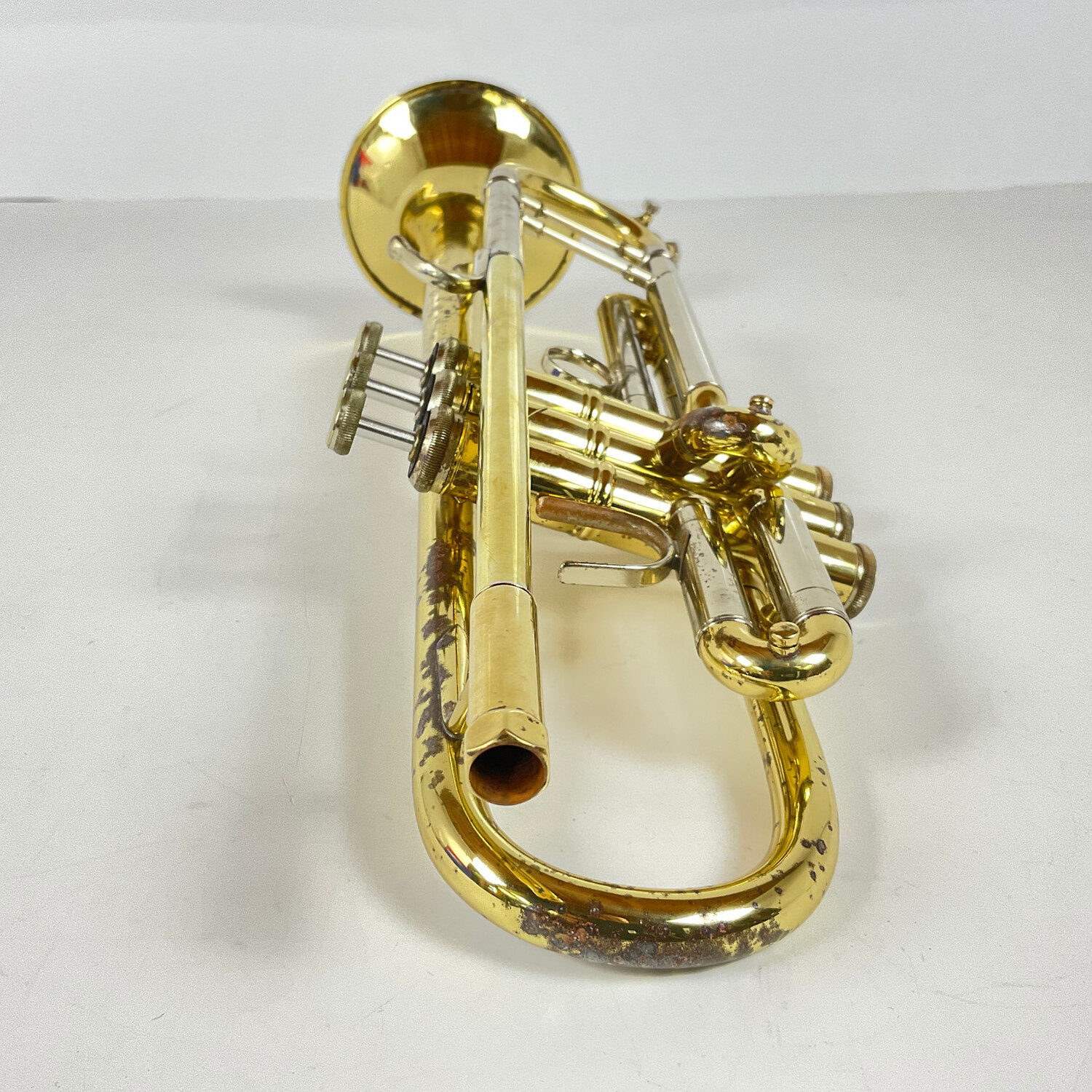 Used Bach 37 Bb Trumpet (SN: 590739) - Image 2