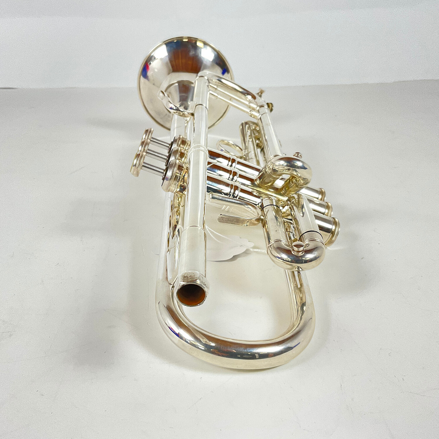 Used Bach 37 Bb Trumpet (SN: 424503) - Image 2