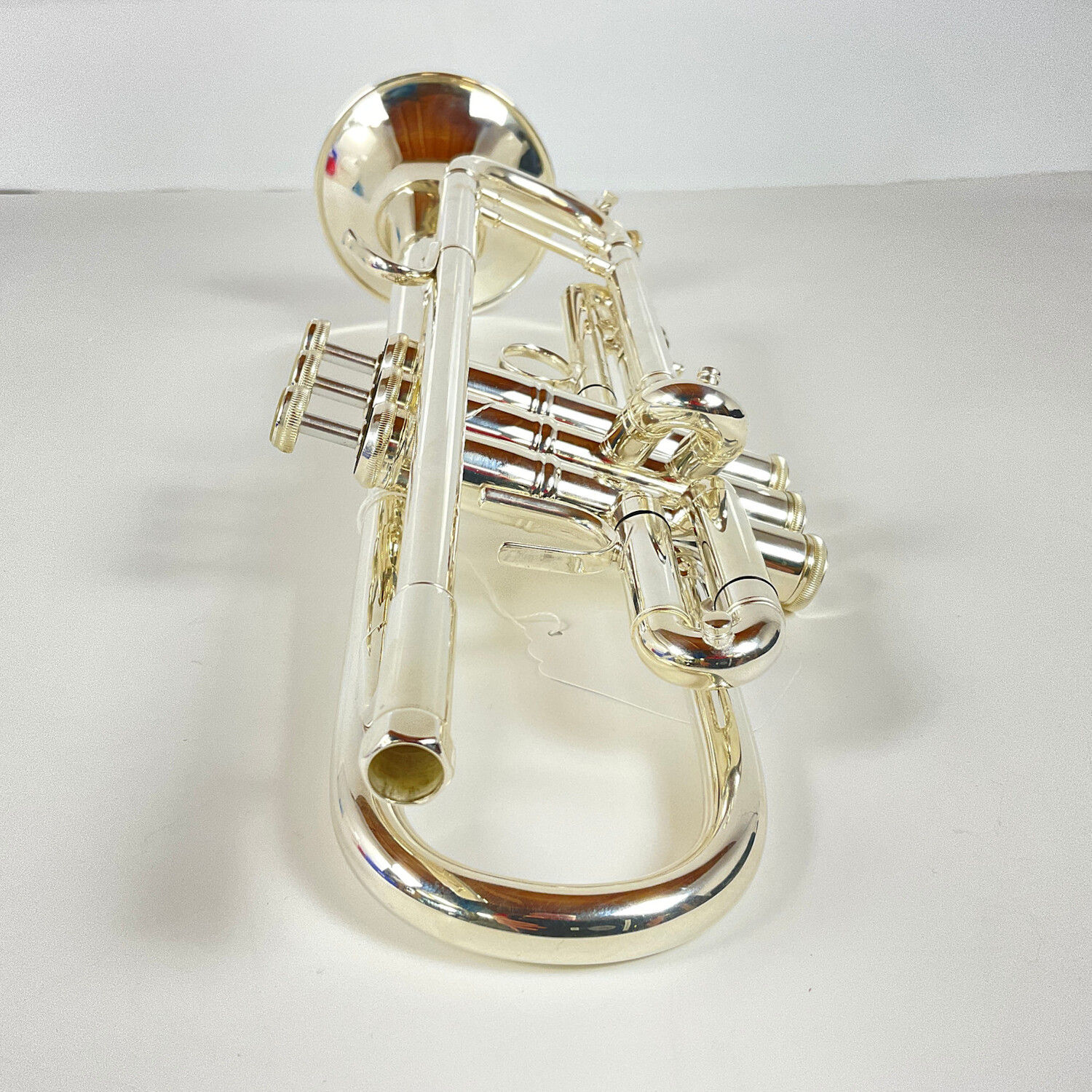 Used Bach 37 Bb Trumpet (SN: 531699) - Image 2