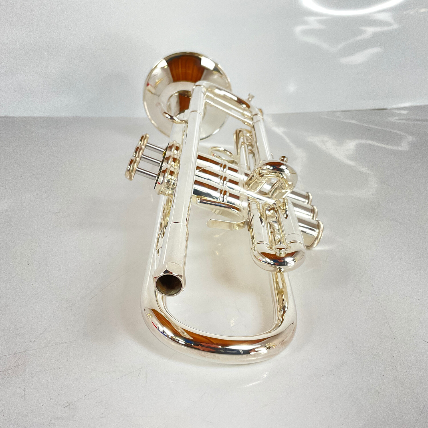 Demo Bach 180S37 Bb Trumpet (SN: 795682) - Image 2