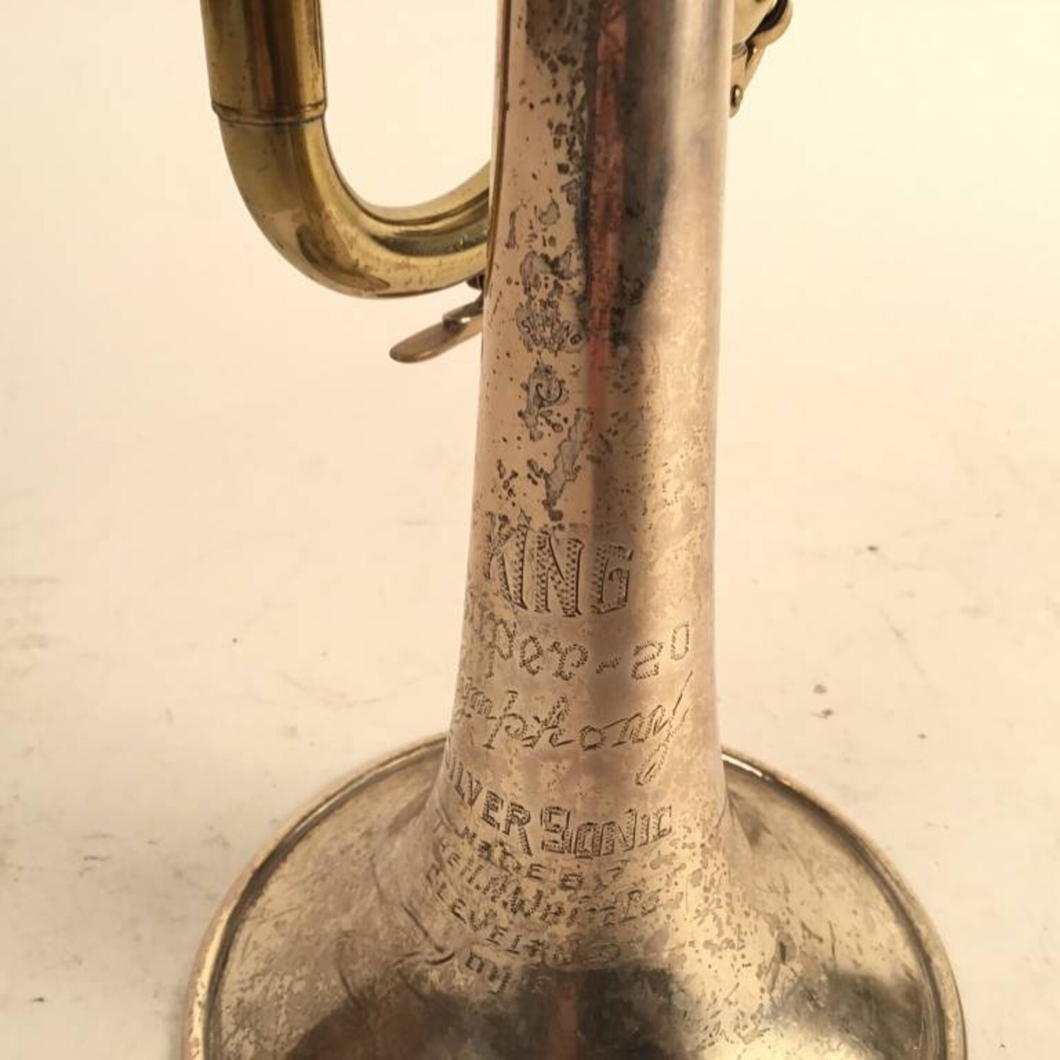 Used King Silver Sonic Super-20 Symphony Bb Trumpet (SN: 415939) - Image 3