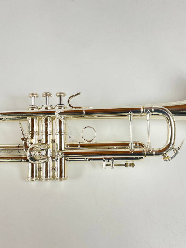 Used Bach 37 Bb Trumpet (SN: 156706)