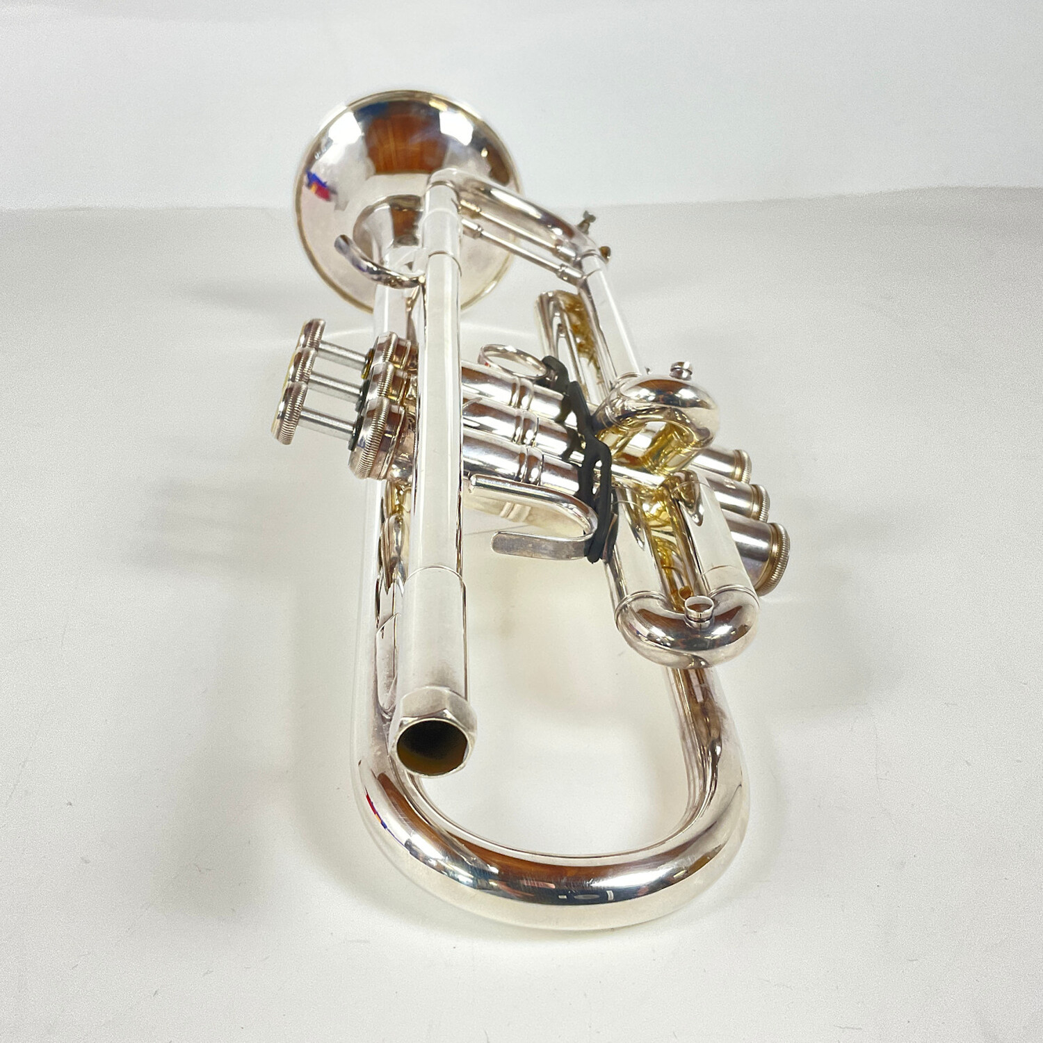 Used Bach 37G Bb Trumpet (SN: 428888) - Image 2