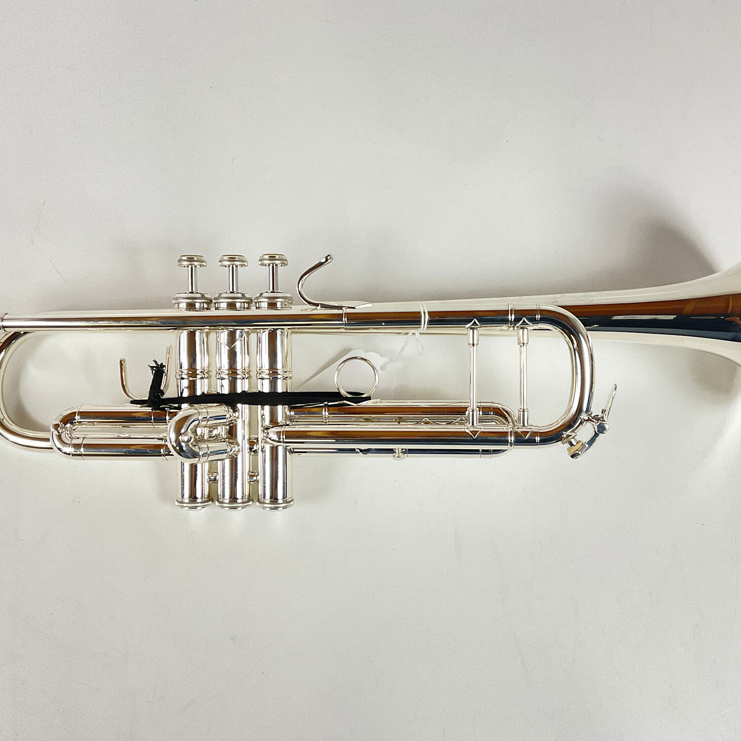 Used Bach 182 Bb Trumpet (SN: 000160)