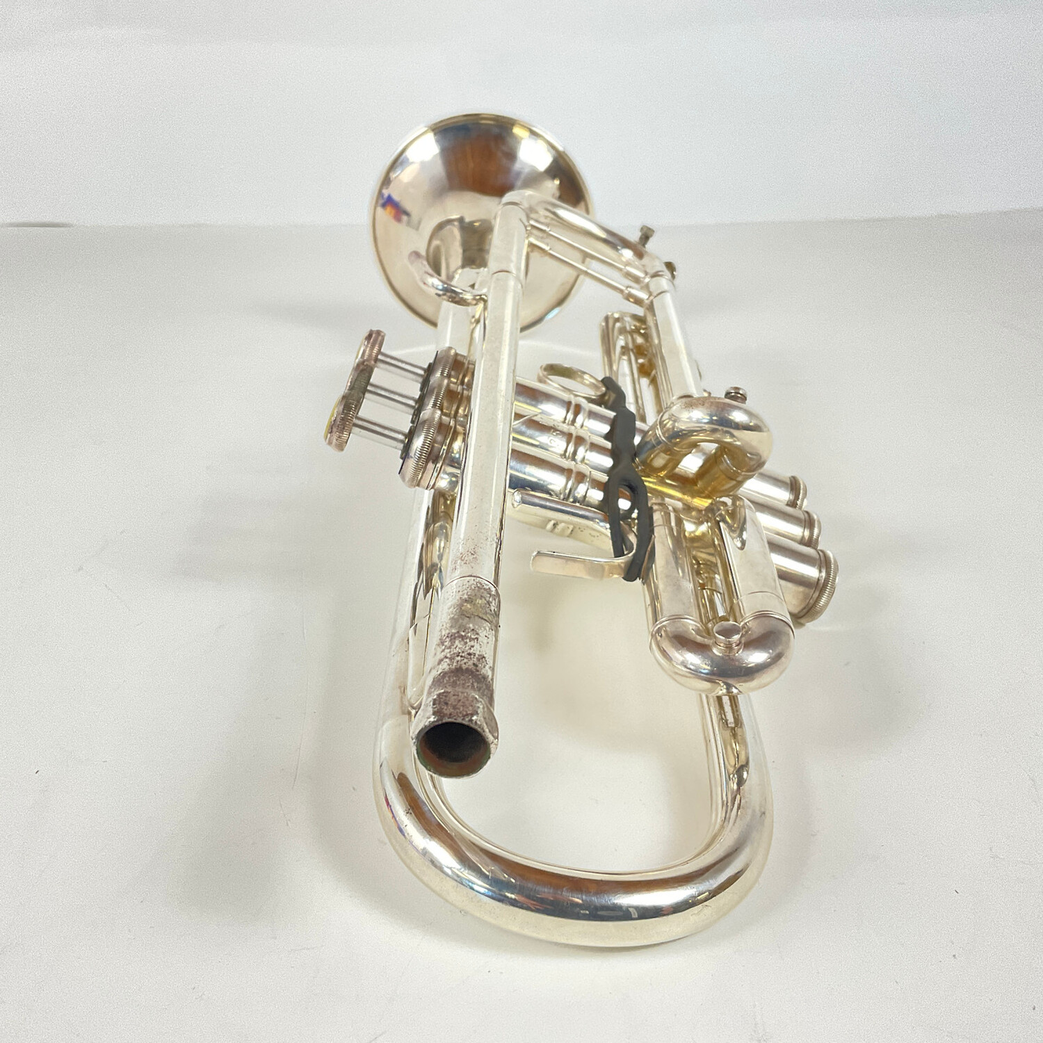 Used Bach 37 Bb Trumpet (SN: 353855) - Image 2