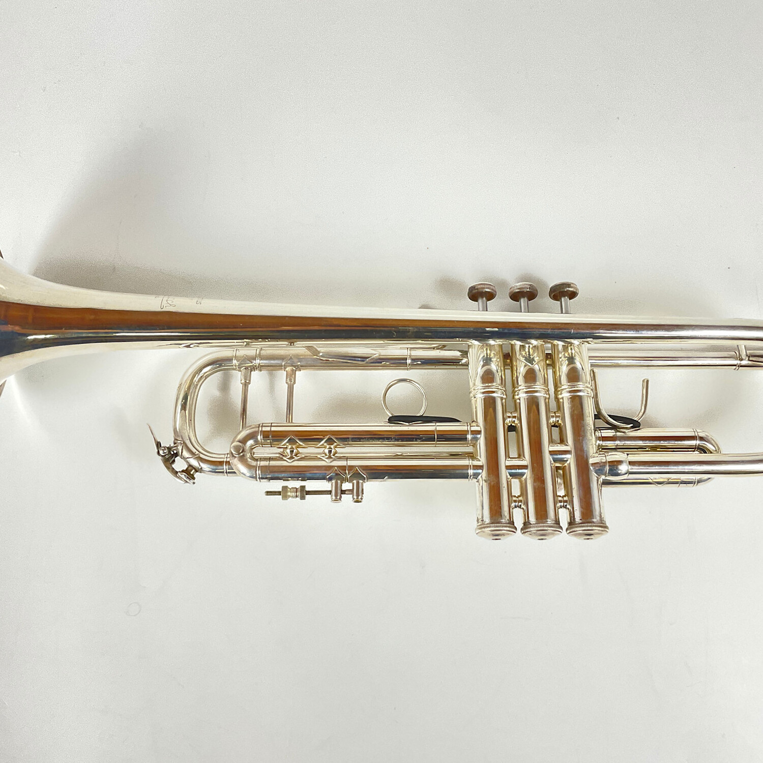 Used Bach 37 Bb Trumpet (SN: 353855) - Image 3