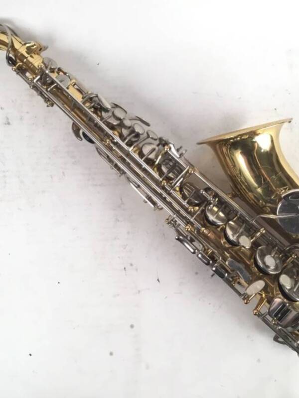Used Intermediate Newport Alto Saxophone (SN: NWA50012)