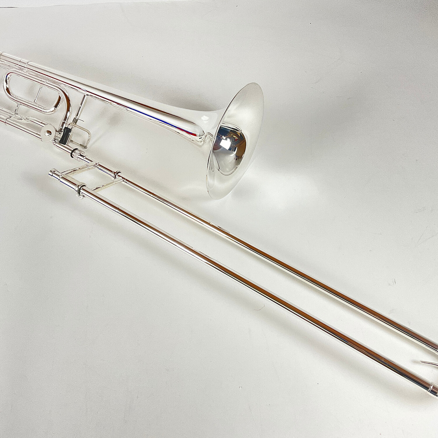 Demo Dillon Bb/F Tenor Trombone, Rose Brass Bell (SN: 432836)