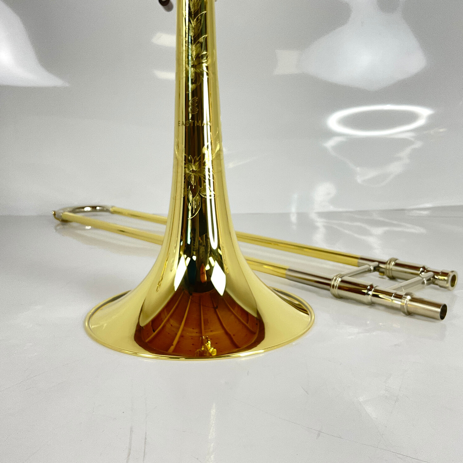 Demo Eastman ETB828 Bb/F Tenor Trombone (SN: S2403110) - Image 2