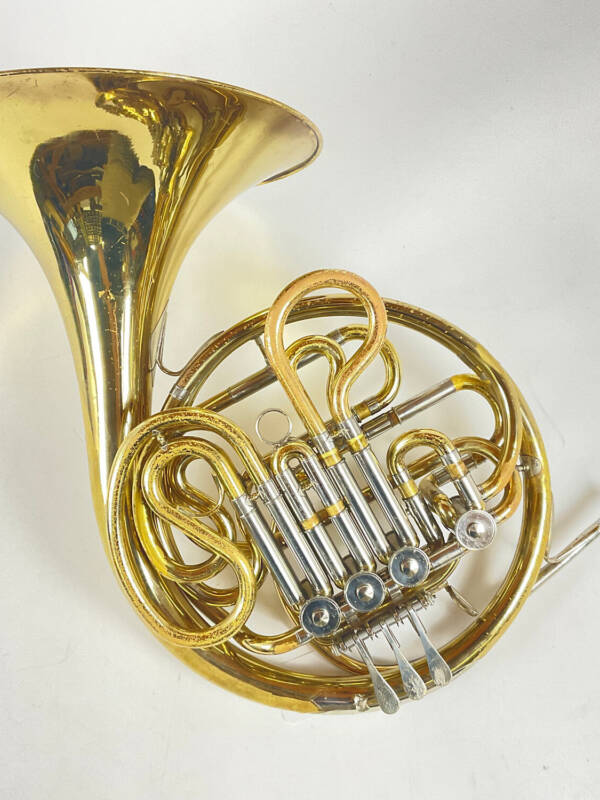 Used Yamaha YHR-664 F/Bb Double French Horn (SN: 003604)