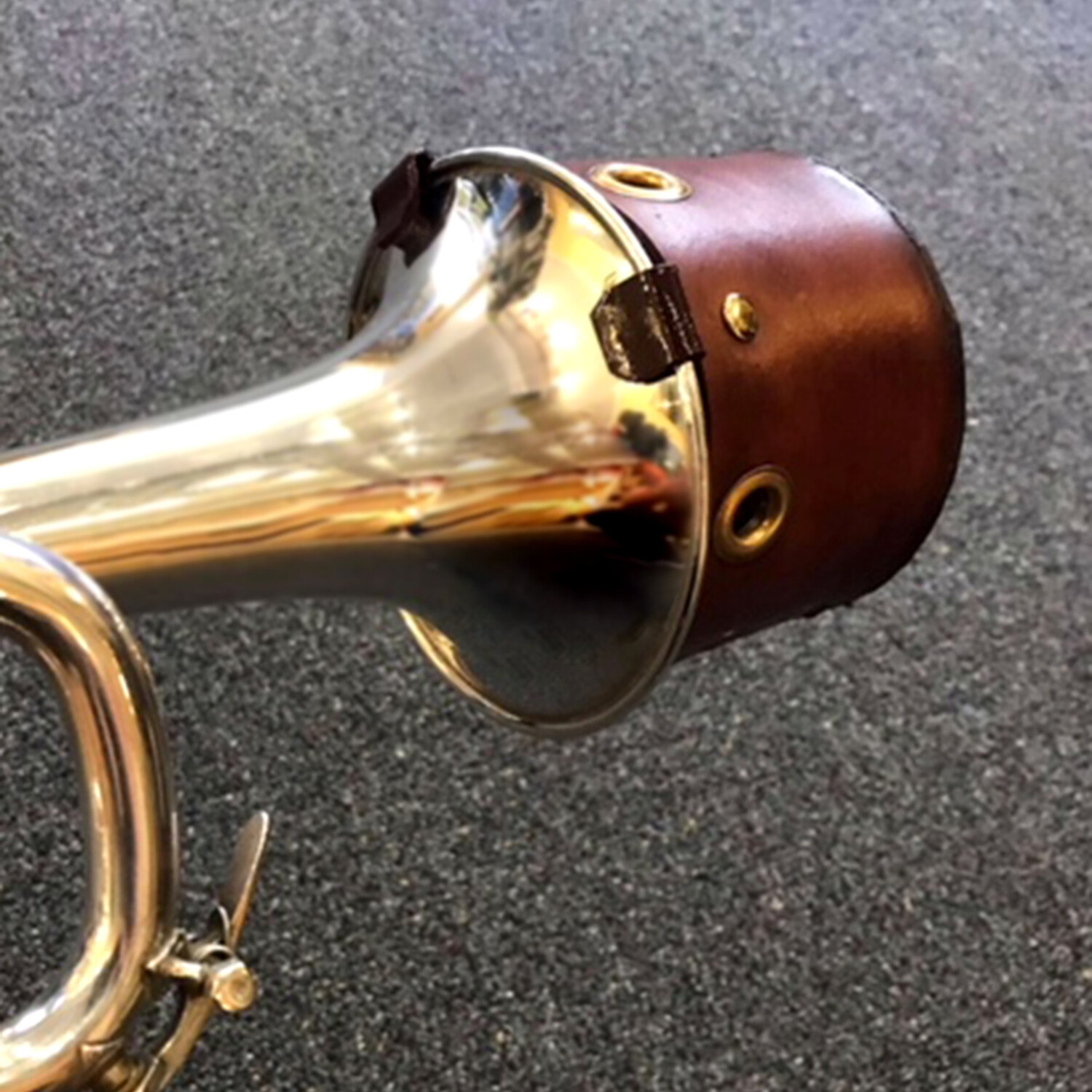 Eazy Bucket Trumpet Mute Leather