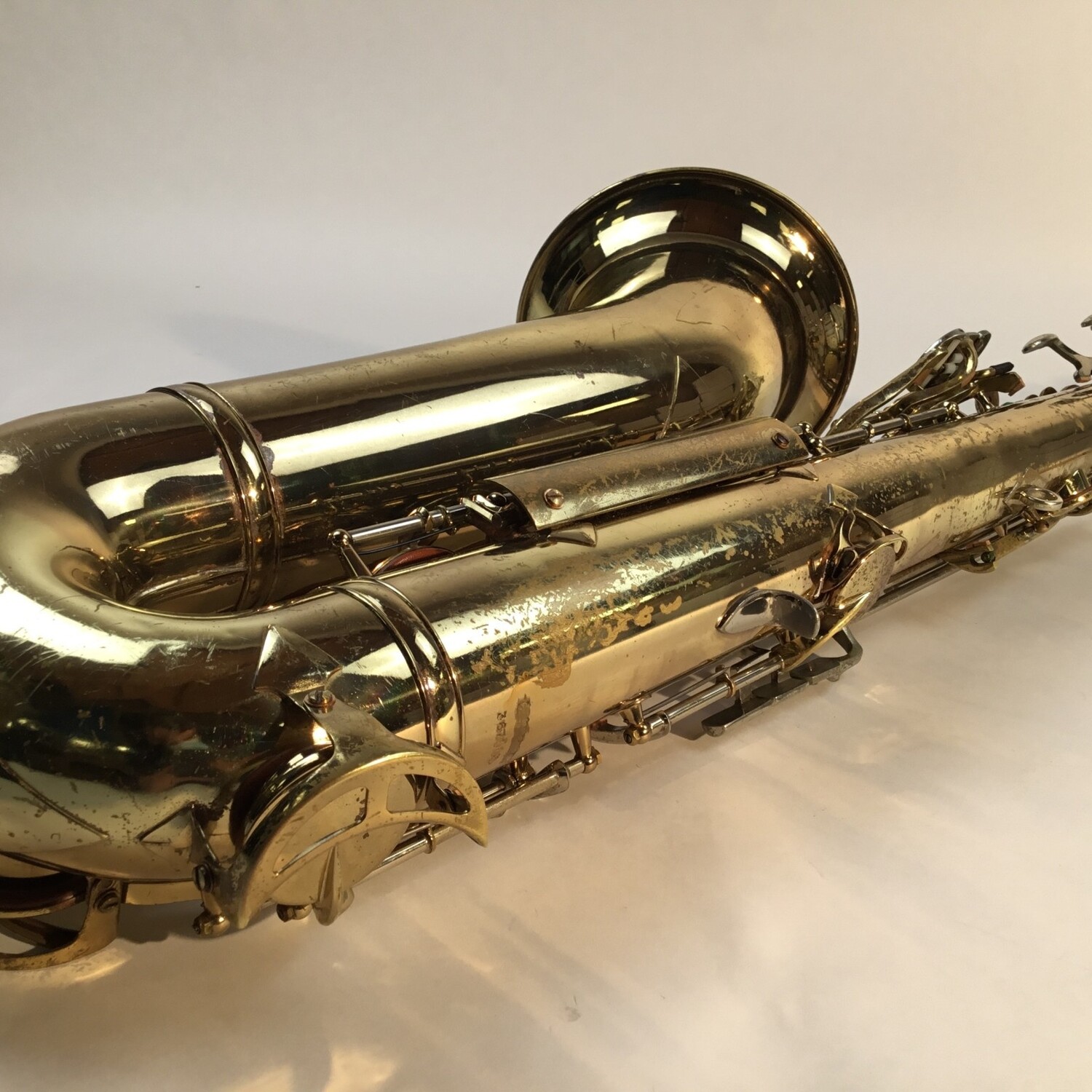 Used King Super 20 Tenor Saxophone (SN: 367113) - Image 3